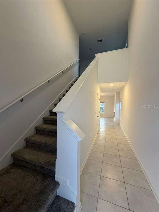 В аренду: $2,350 (4 спален, 2 ванн, 2040 Квадратных фут)