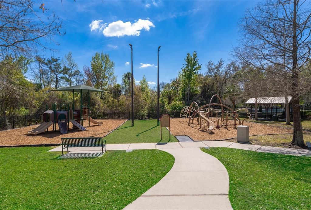 For Sale: $434,000 (3 beds, 3 baths, 1736 Square Feet)