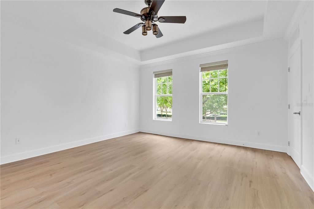 For Sale: $434,000 (3 beds, 3 baths, 1736 Square Feet)