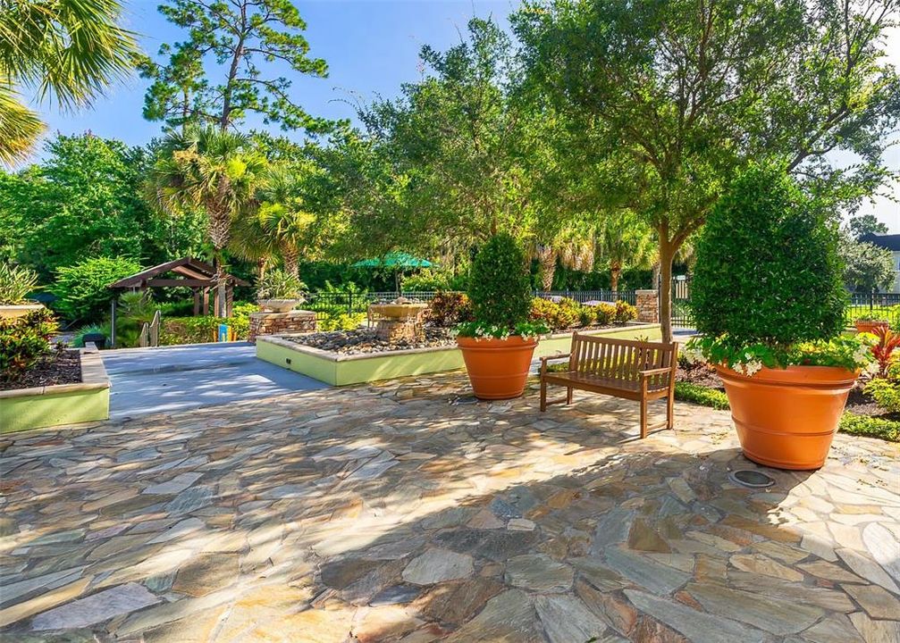 For Sale: $434,000 (3 beds, 3 baths, 1736 Square Feet)