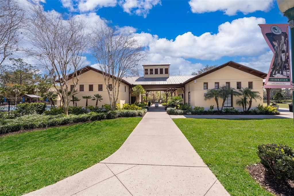 For Sale: $434,000 (3 beds, 3 baths, 1736 Square Feet)