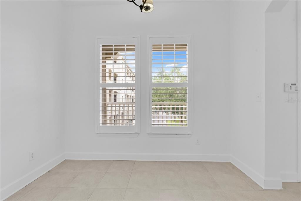 For Sale: $434,000 (3 beds, 3 baths, 1736 Square Feet)
