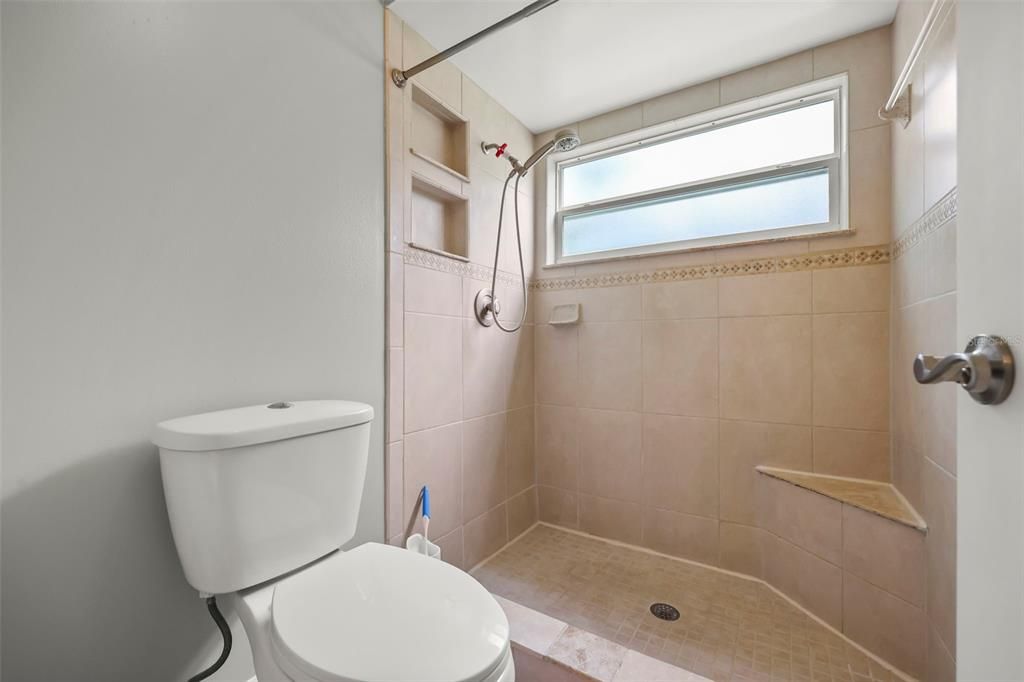 For Sale: $424,800 (4 beds, 2 baths, 1810 Square Feet)