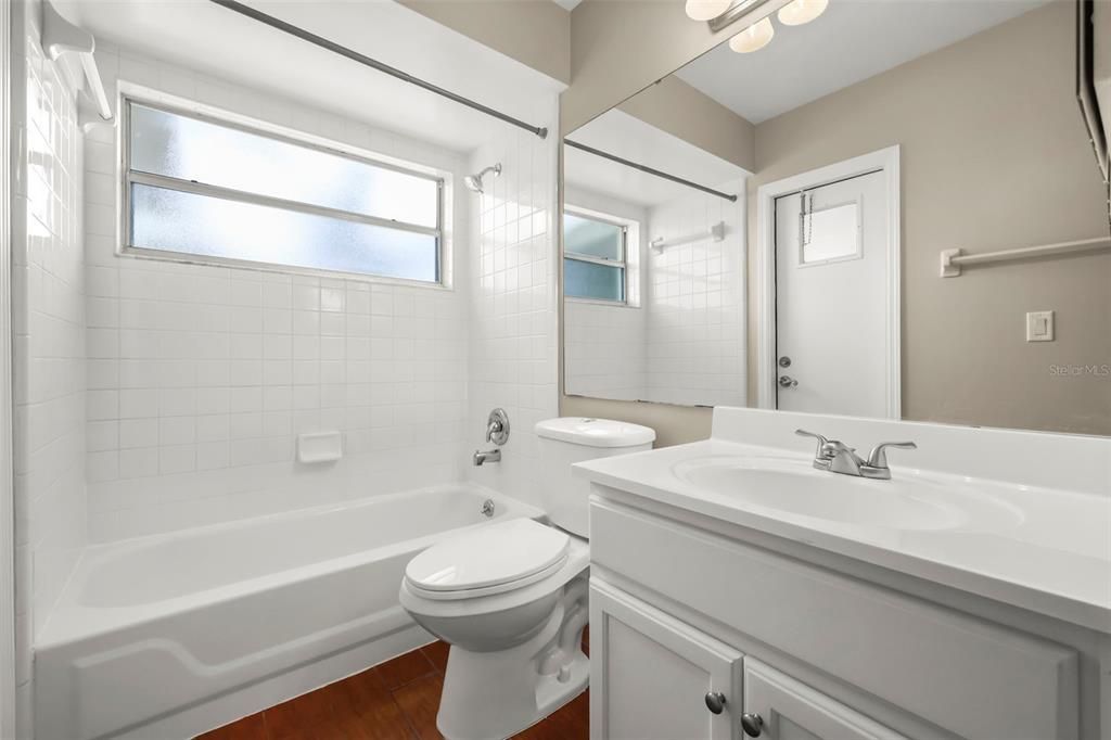 For Sale: $424,800 (4 beds, 2 baths, 1810 Square Feet)