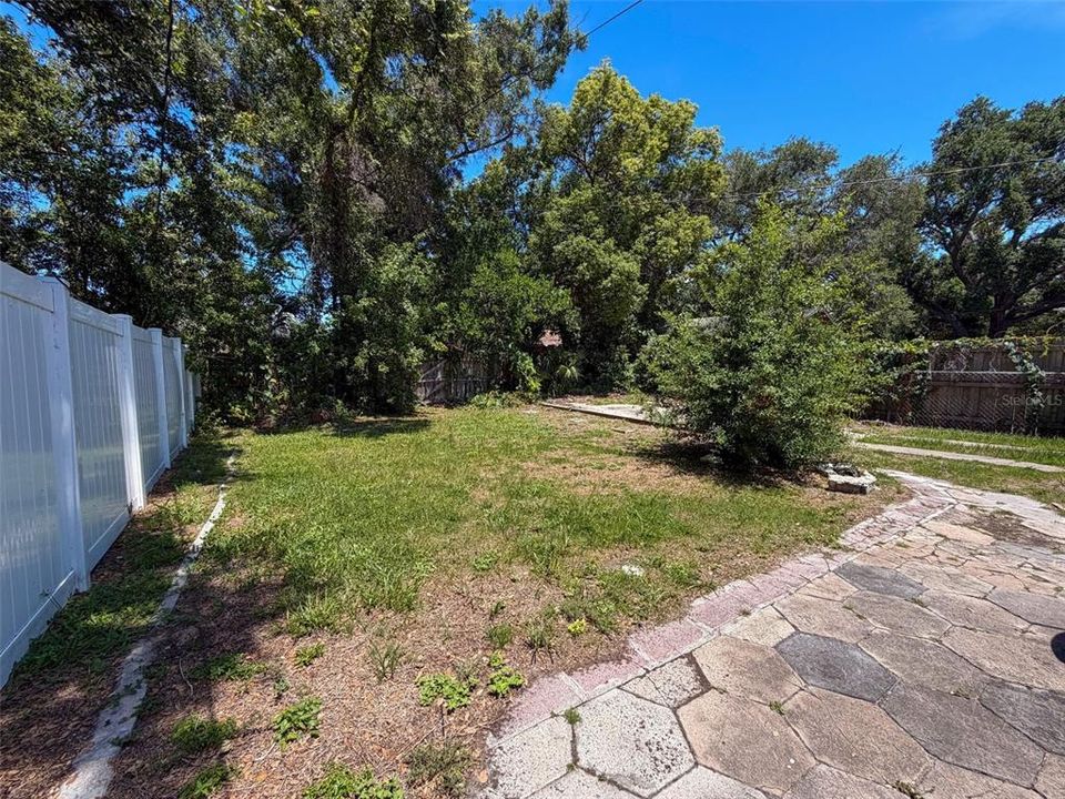 En Venta: $185,000 (2 camas, 1 baños, 810 Pies cuadrados)