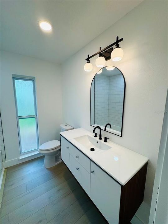 For Sale: $369,000 (3 beds, 2 baths, 1730 Square Feet)