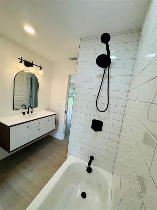 For Sale: $369,000 (3 beds, 2 baths, 1730 Square Feet)