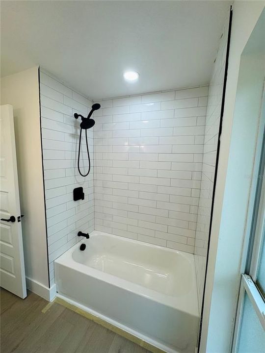 For Sale: $369,000 (3 beds, 2 baths, 1730 Square Feet)