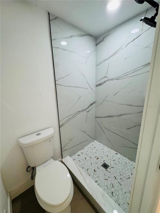 For Sale: $369,000 (3 beds, 2 baths, 1730 Square Feet)