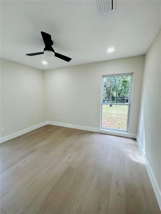For Sale: $369,000 (3 beds, 2 baths, 1730 Square Feet)