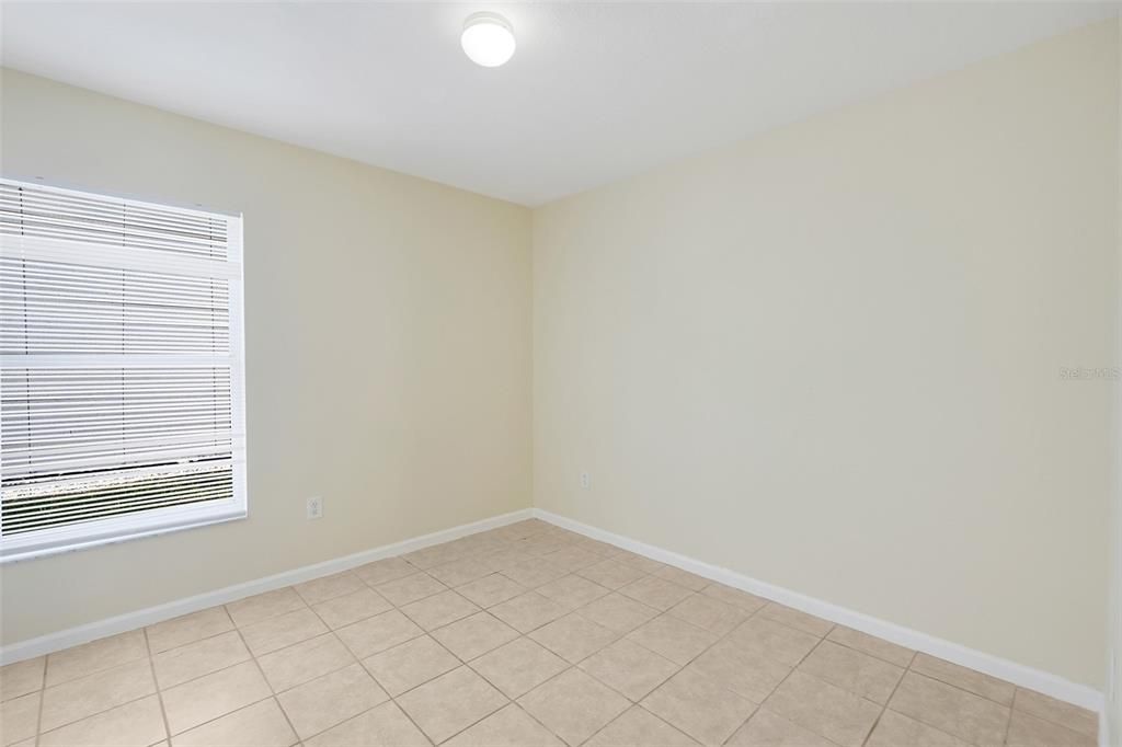 For Sale: $395,000 (4 beds, 2 baths, 1567 Square Feet)