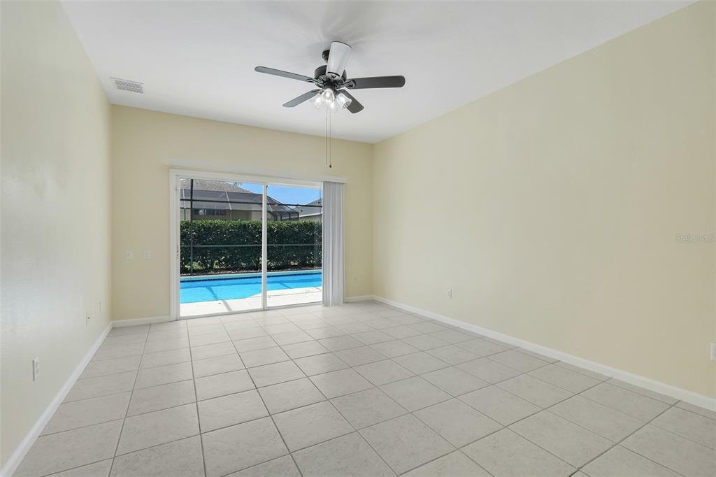 For Sale: $395,000 (4 beds, 2 baths, 1567 Square Feet)
