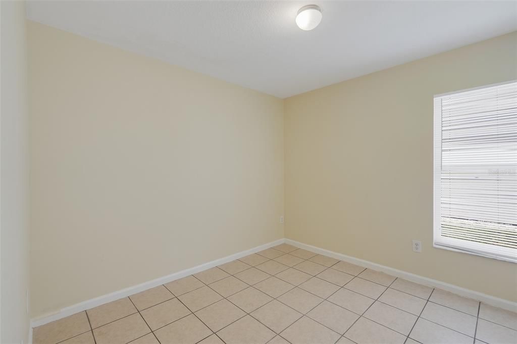 For Sale: $395,000 (4 beds, 2 baths, 1567 Square Feet)