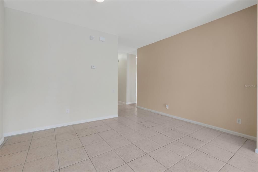 For Sale: $395,000 (4 beds, 2 baths, 1567 Square Feet)