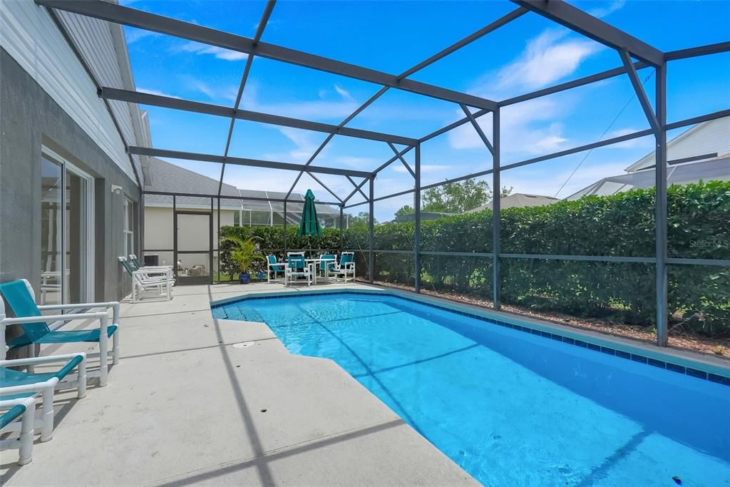 For Sale: $395,000 (4 beds, 2 baths, 1567 Square Feet)