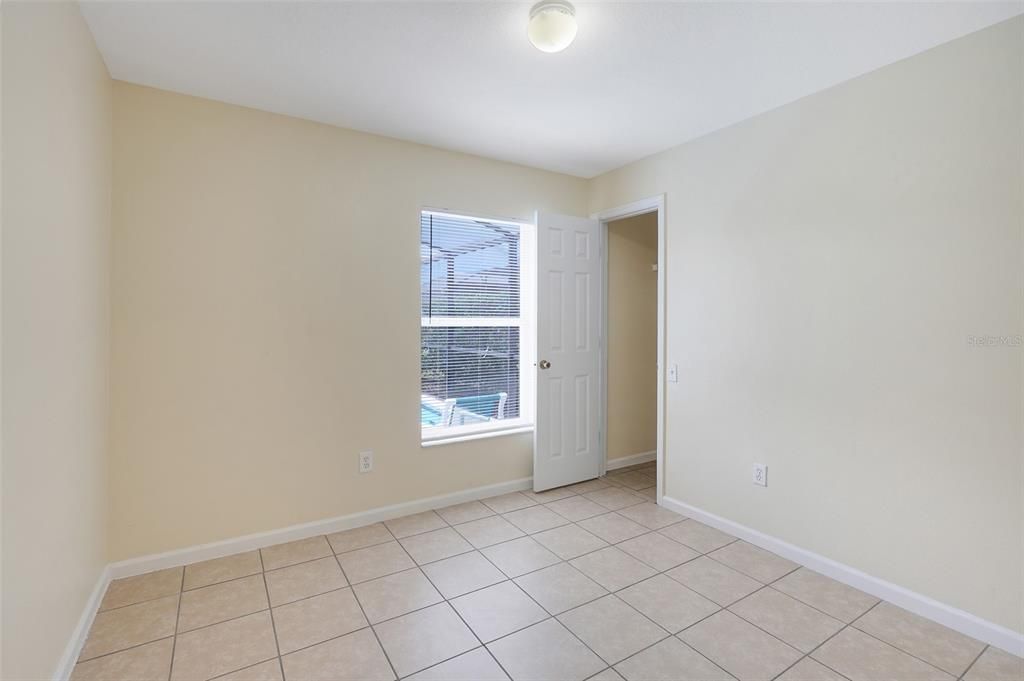 For Sale: $395,000 (4 beds, 2 baths, 1567 Square Feet)