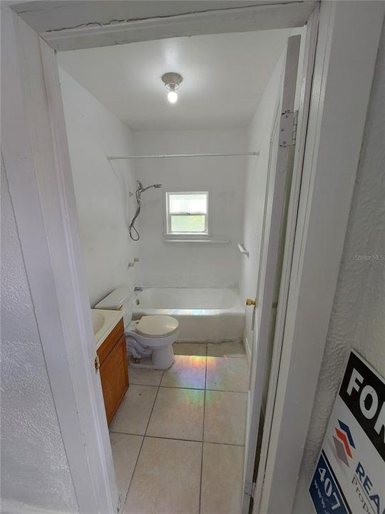 В аренду: $1,050 (1 спален, 1 ванн, 588 Квадратных фут)