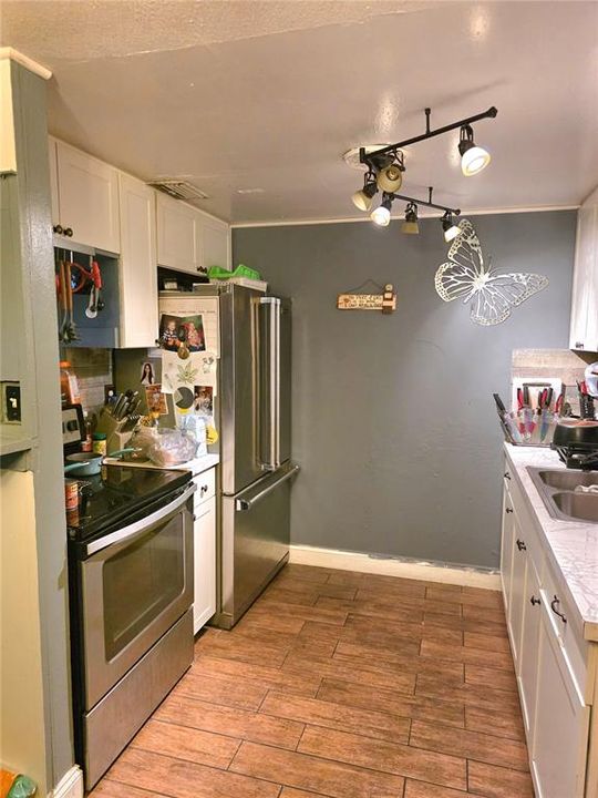 En Venta: $259,999 (2 camas, 1 baños, 884 Pies cuadrados)
