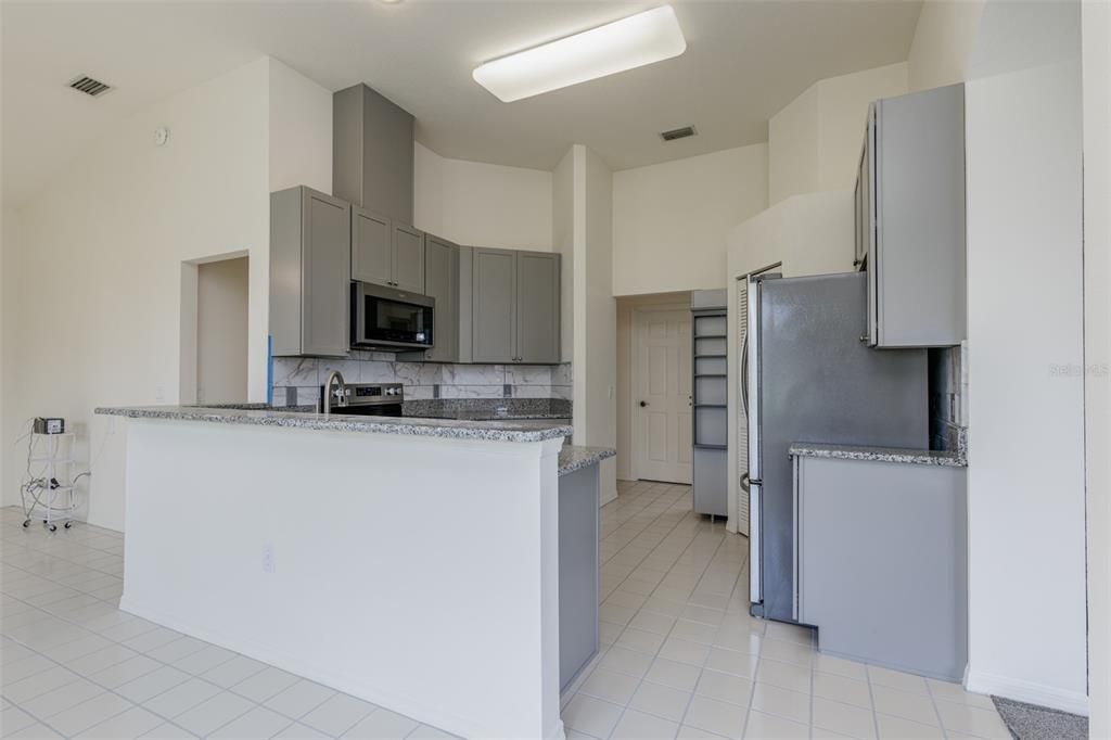 En Venta: $269,000 (2 camas, 2 baños, 1730 Pies cuadrados)