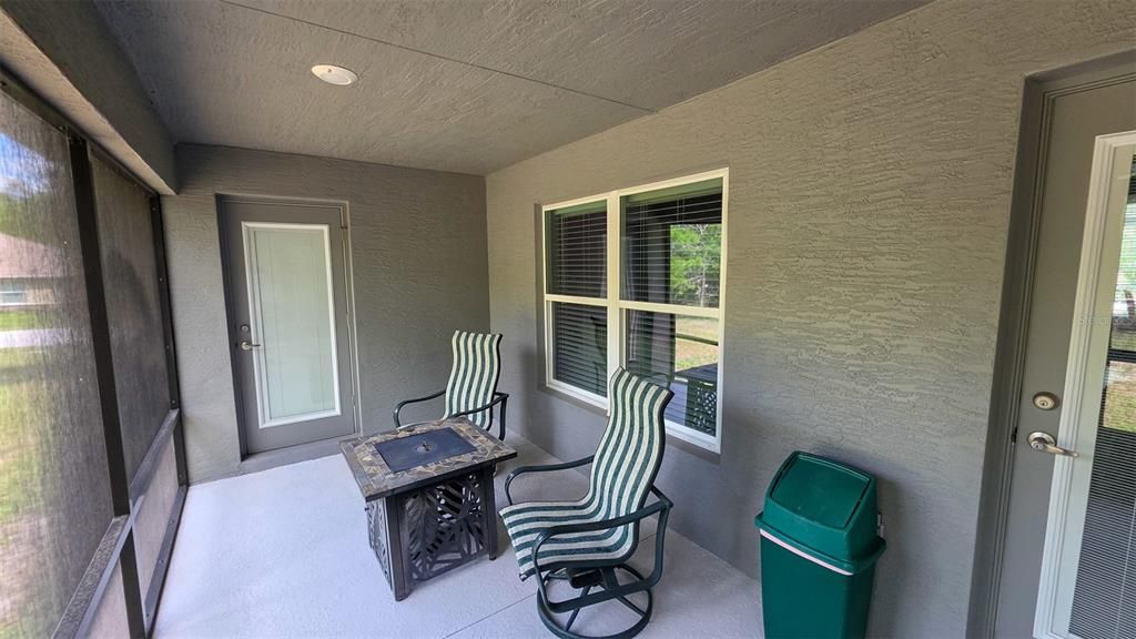 For Sale: $450,000 (4 beds, 3 baths, 2508 Square Feet)