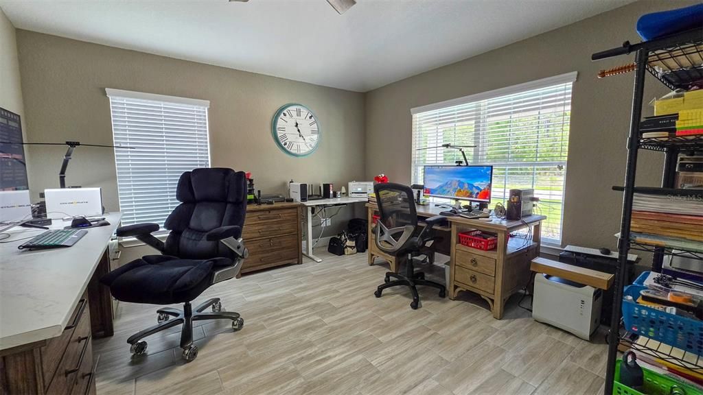 For Sale: $450,000 (4 beds, 3 baths, 2508 Square Feet)