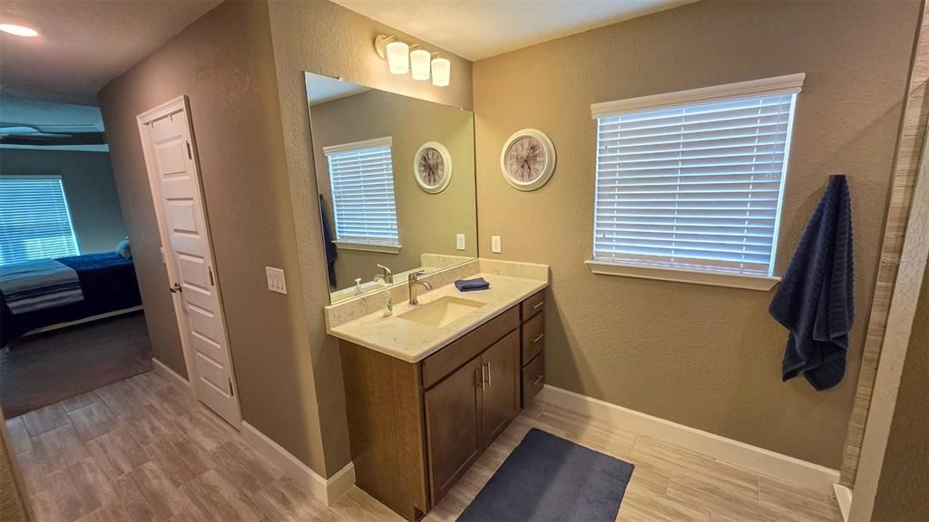 For Sale: $450,000 (4 beds, 3 baths, 2508 Square Feet)