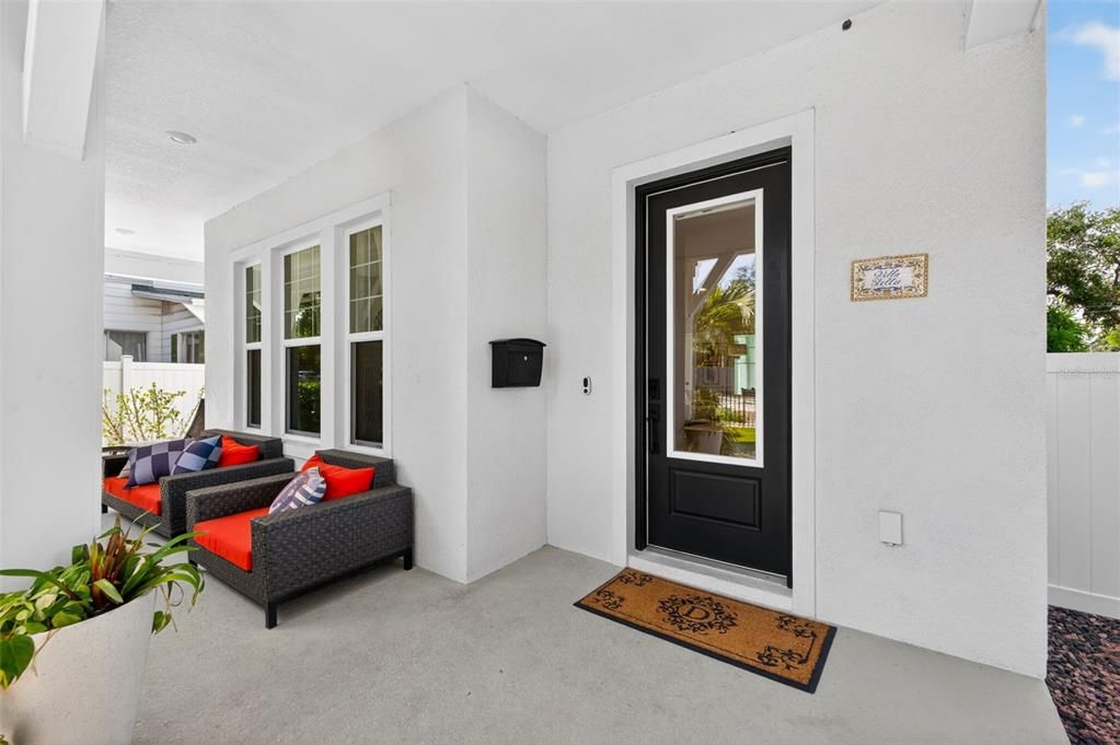 For Sale: $1,280,000 (4 beds, 2 baths, 2632 Square Feet)