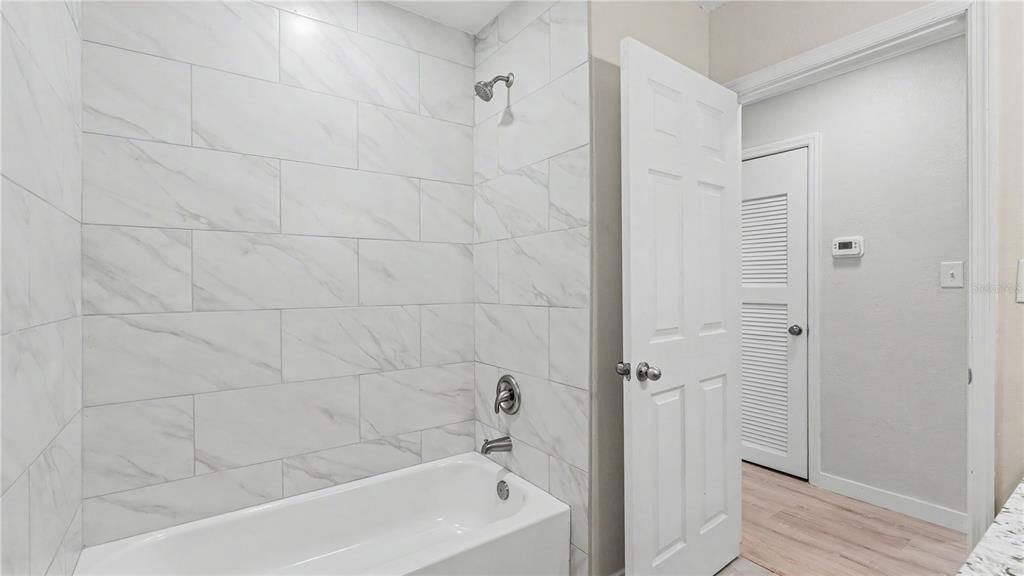 En Venta: $287,000 (3 camas, 1 baños, 1727 Pies cuadrados)