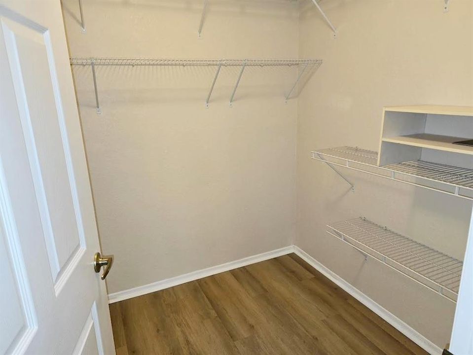 For Rent: $1,700 (2 beds, 2 baths, 1102 Square Feet)