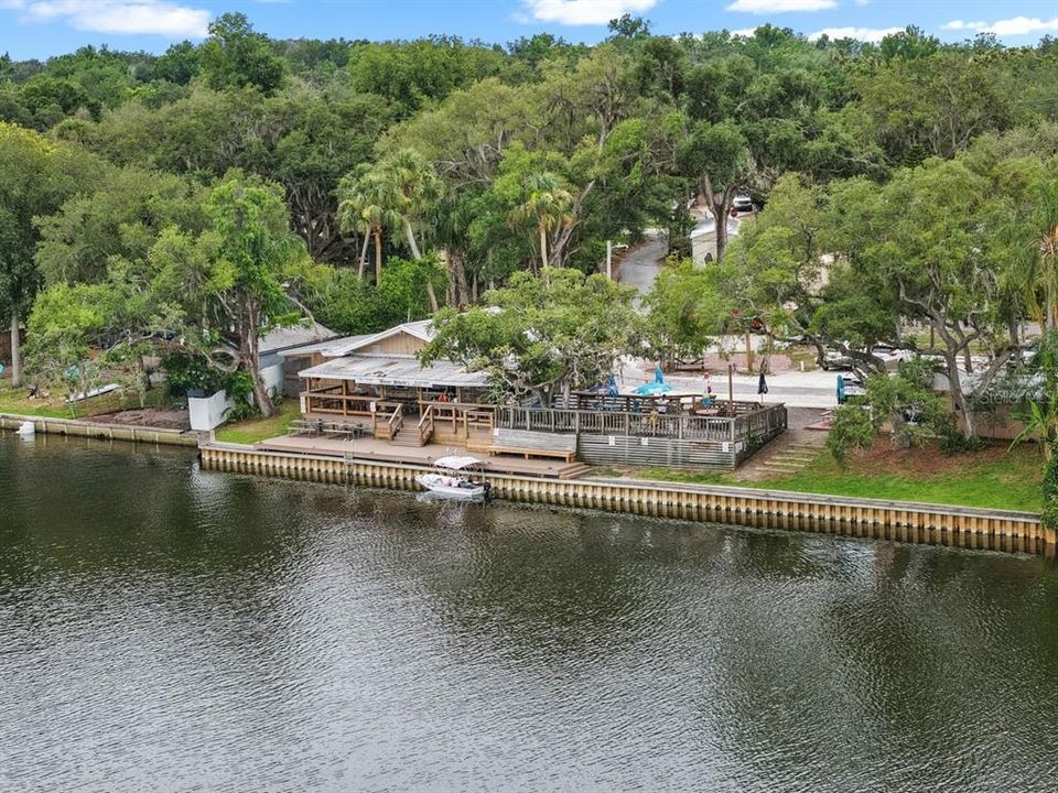 For Sale: $345,000 (3 beds, 2 baths, 1209 Square Feet)