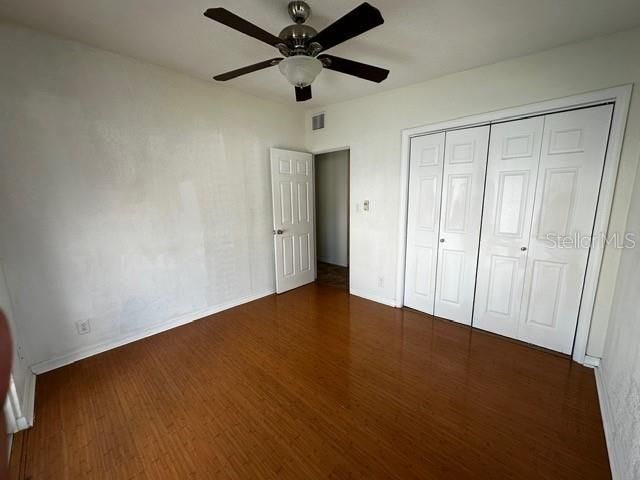 For Sale: $330,000 (4 beds, 2 baths, 1288 Square Feet)
