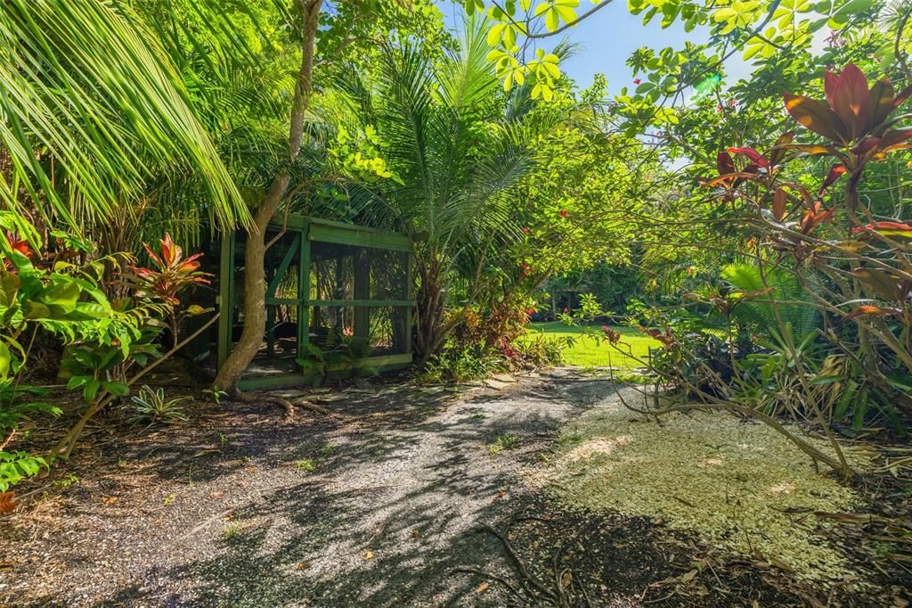 For Sale: $2,200,000 (4 beds, 5 baths, 5500 Square Feet)