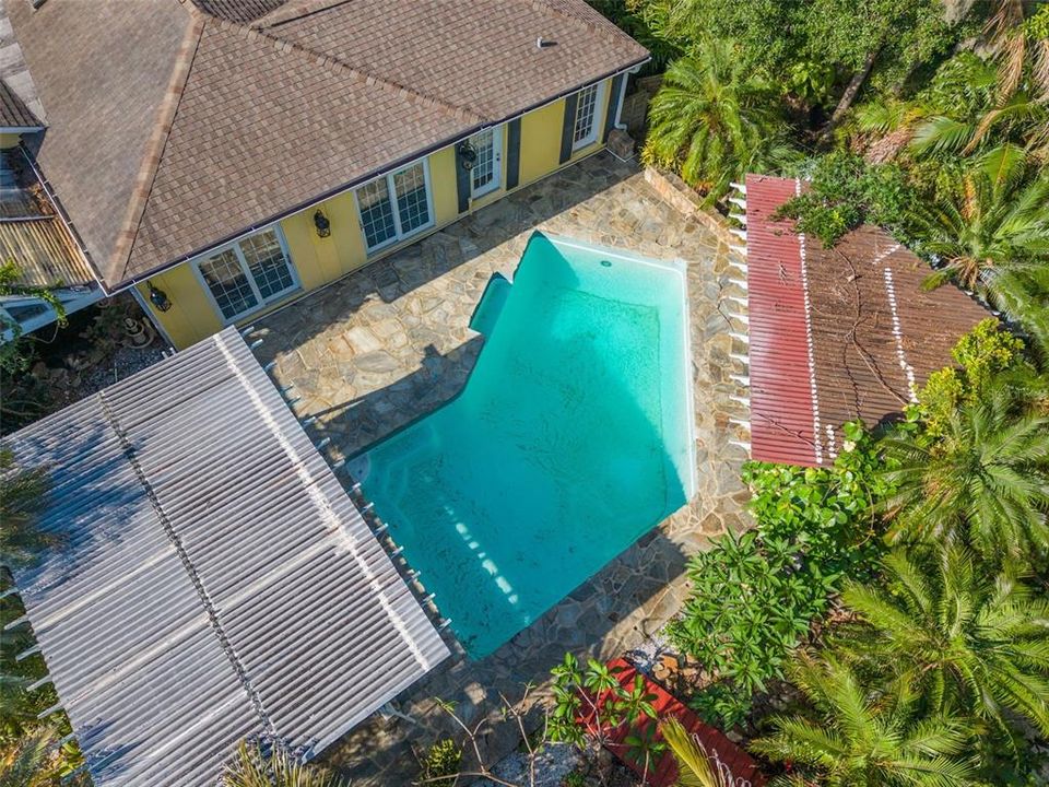 For Sale: $2,200,000 (4 beds, 5 baths, 5500 Square Feet)
