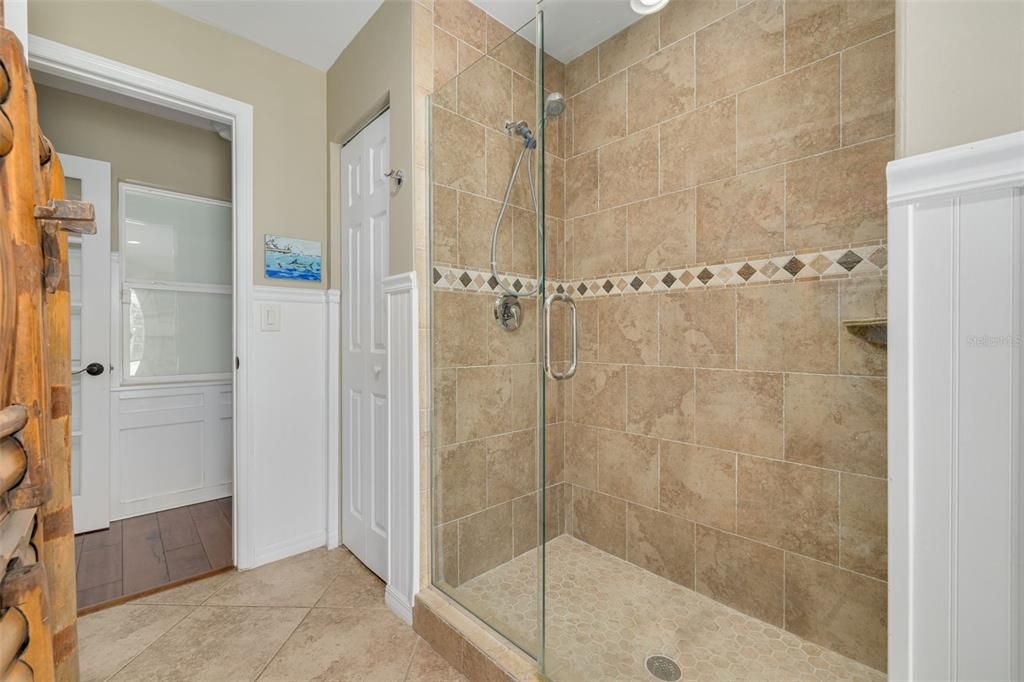 For Sale: $2,200,000 (4 beds, 5 baths, 5500 Square Feet)