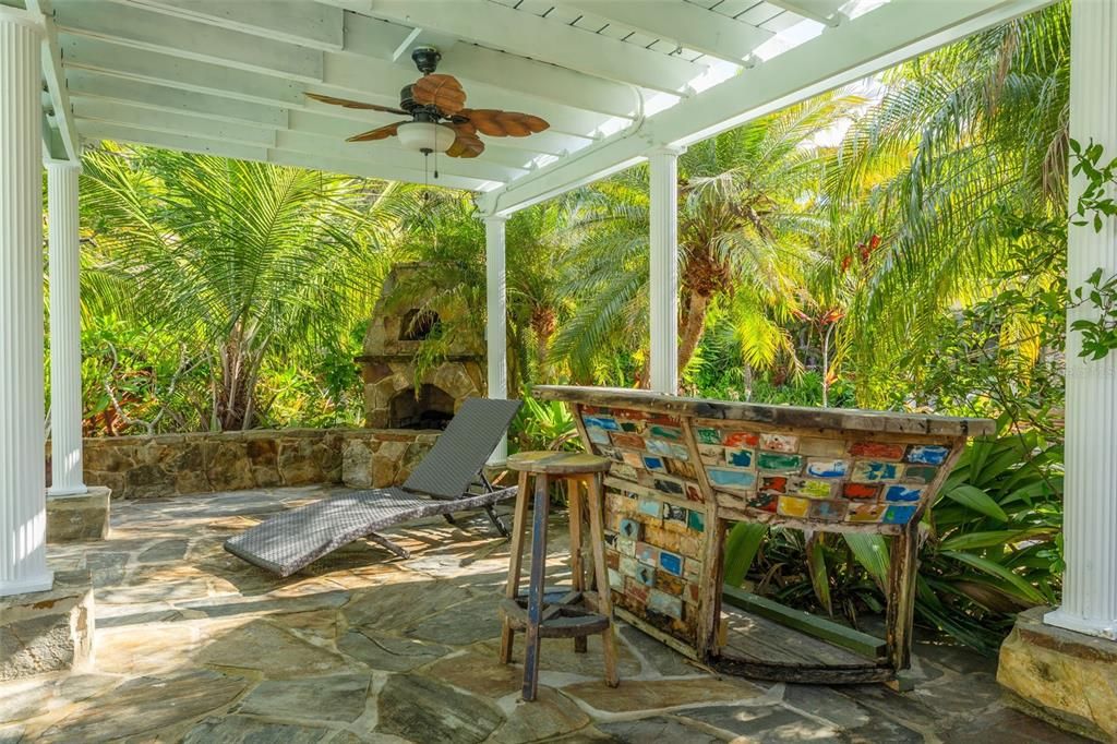 For Sale: $2,200,000 (4 beds, 5 baths, 5500 Square Feet)