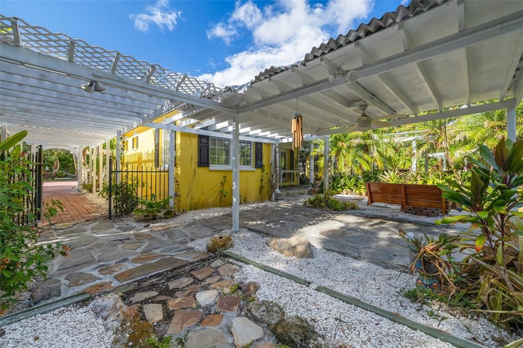 For Sale: $2,200,000 (4 beds, 5 baths, 5500 Square Feet)