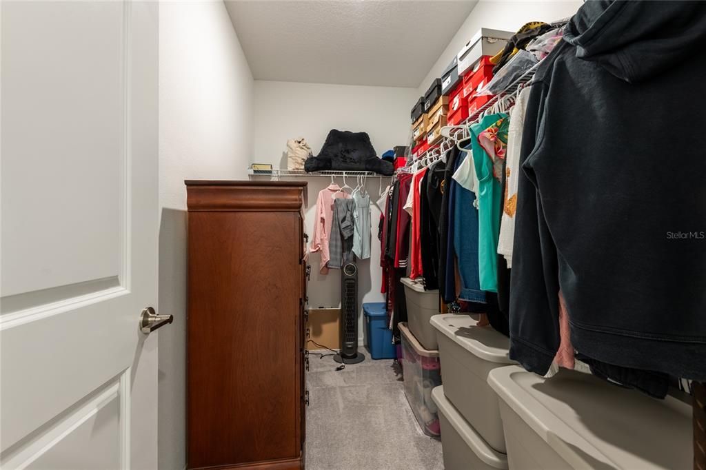 For Sale: $340,000 (3 beds, 2 baths, 1596 Square Feet)