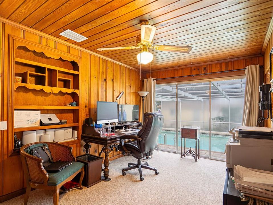 For Sale: $529,000 (5 beds, 2 baths, 1998 Square Feet)