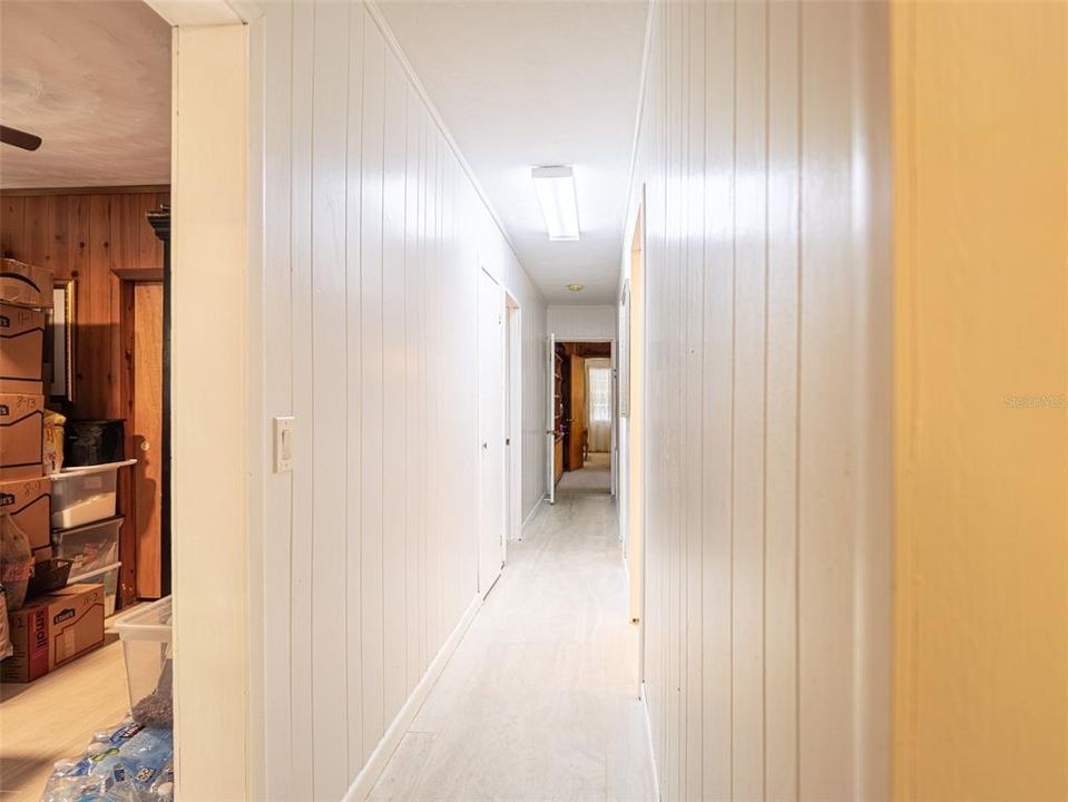 For Sale: $529,000 (5 beds, 2 baths, 1998 Square Feet)