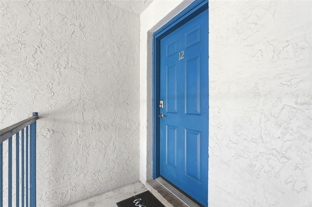 For Rent: $1,595 (2 beds, 1 baths, 907 Square Feet)