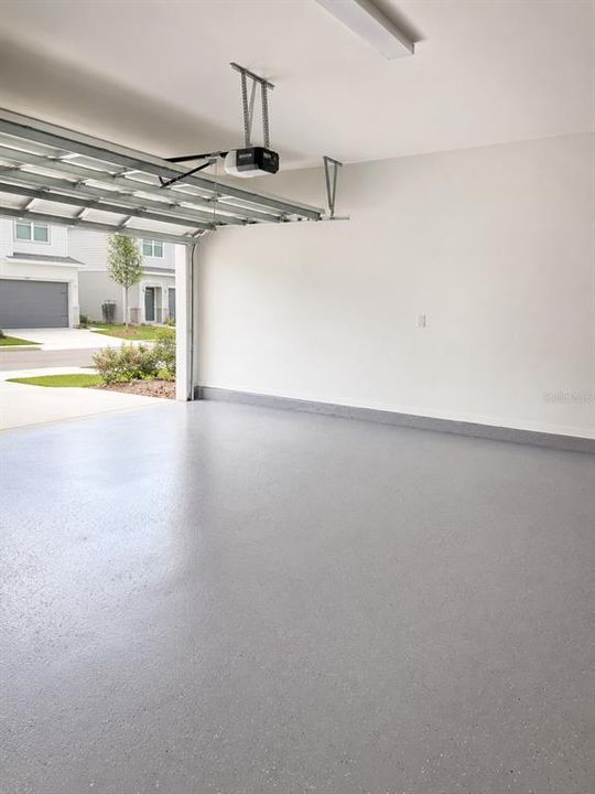 For Rent: $2,350 (3 beds, 2 baths, 1705 Square Feet)