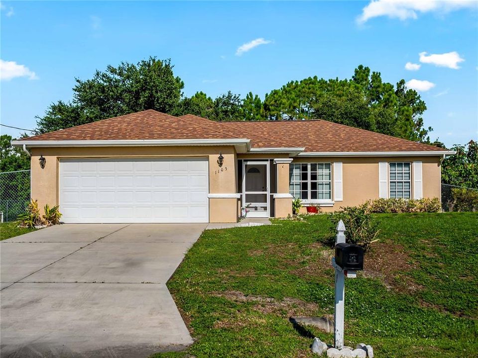 En Venta: $264,998 (3 camas, 2 baños, 1272 Pies cuadrados)