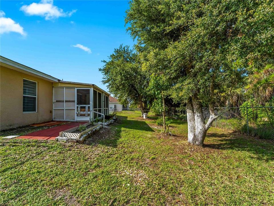 En Venta: $264,998 (3 camas, 2 baños, 1272 Pies cuadrados)
