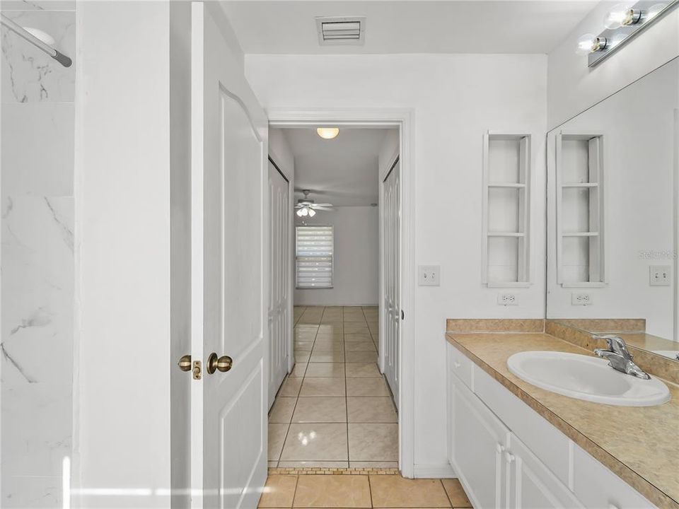 En Venta: $264,998 (3 camas, 2 baños, 1272 Pies cuadrados)