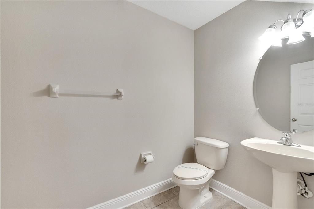В аренду: $2,950 (4 спален, 2 ванн, 2894 Квадратных фут)