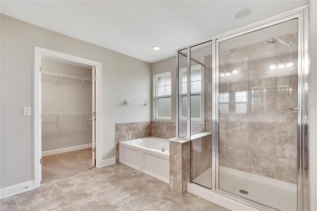 В аренду: $2,950 (4 спален, 2 ванн, 2894 Квадратных фут)