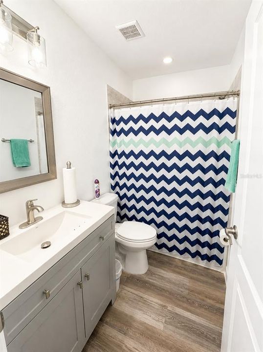 For Sale: $289,900 (3 beds, 2 baths, 1184 Square Feet)