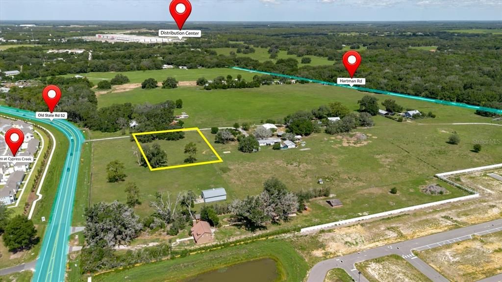 На продажу: $3,295,000 (8.63 acres)