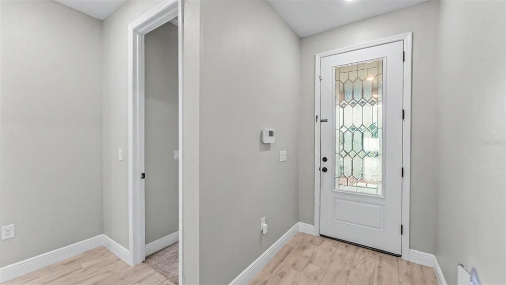 В аренду: $2,895 (4 спален, 3 ванн, 2038 Квадратных фут)