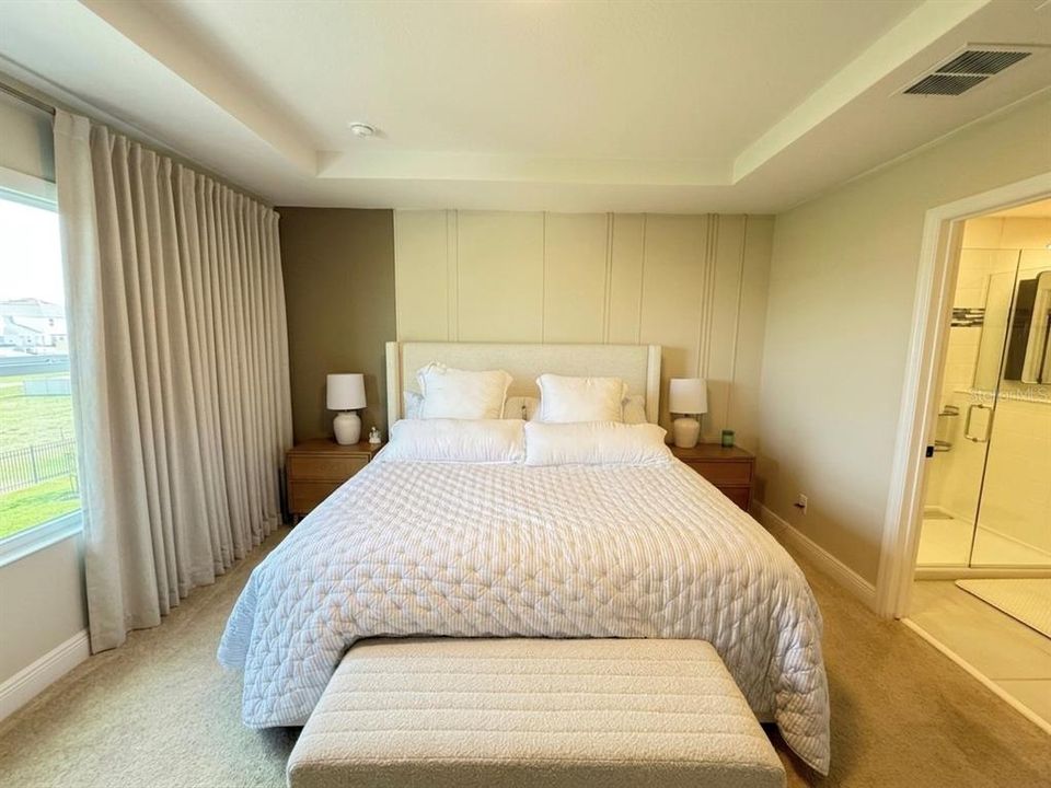 En Venta: $630,000 (5 camas, 3 baños, 2586 Pies cuadrados)